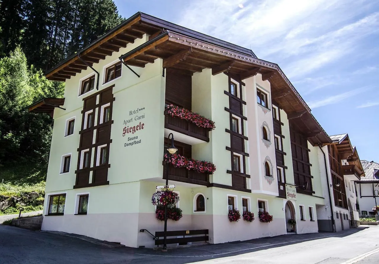 Hotel Garni Siegele - Inklusive Silvretta-Card Premium contacts