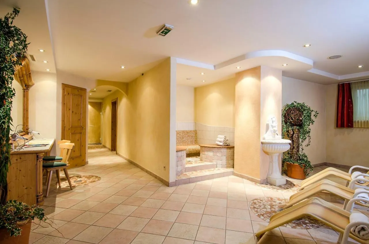 Hotel Garni Siegele Ischgl 0*,