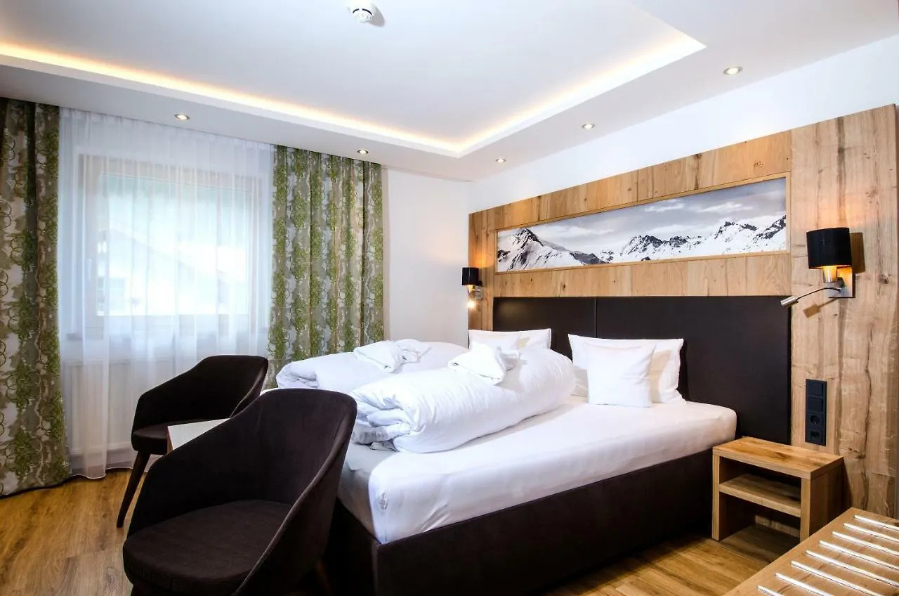 Hotel Garni Siegele Ischgl 0*,